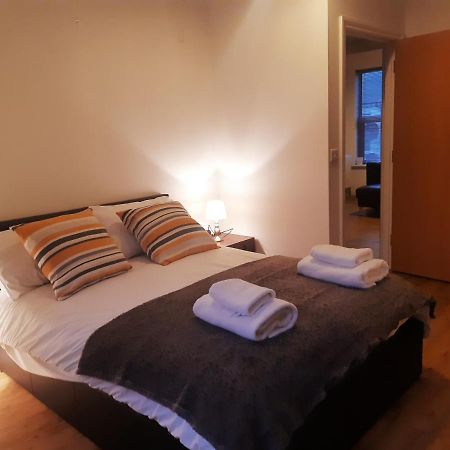 גרייט יארמאות Yarmouth Apartments, Street Permit Parking, Close To Everything, Beach, Pier, Free Wifi מראה חיצוני תמונה