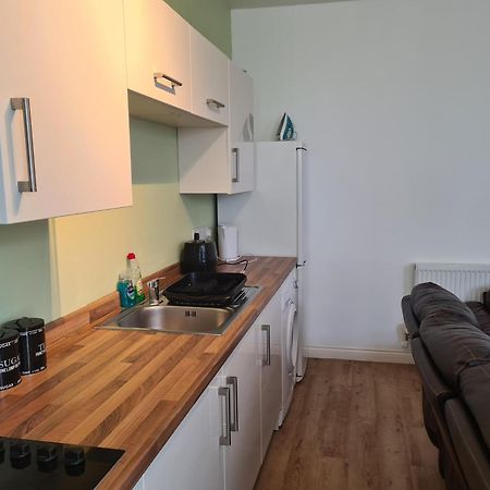 גרייט יארמאות Yarmouth Apartments, Street Permit Parking, Close To Everything, Beach, Pier, Free Wifi חדר תמונה