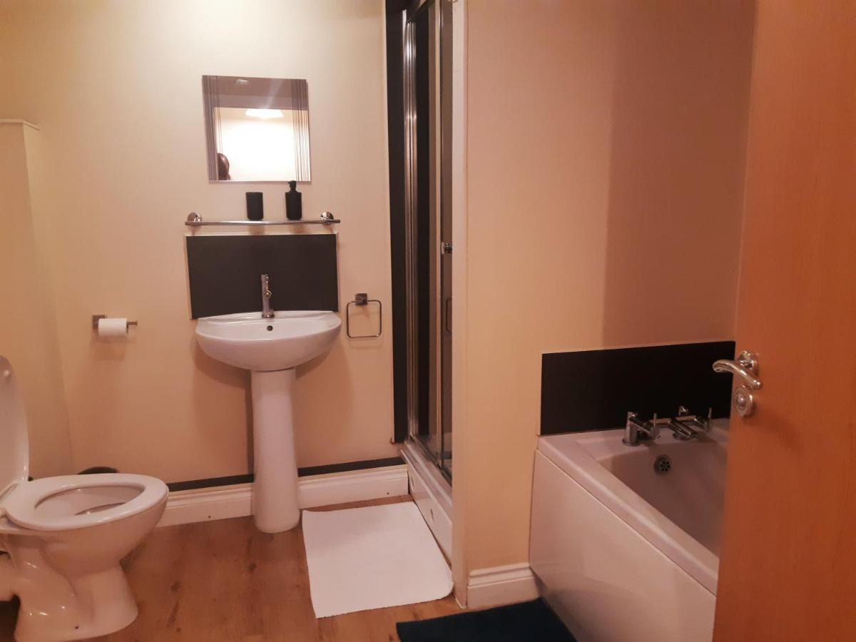 גרייט יארמאות Yarmouth Apartments, Street Permit Parking, Close To Everything, Beach, Pier, Free Wifi מראה חיצוני תמונה