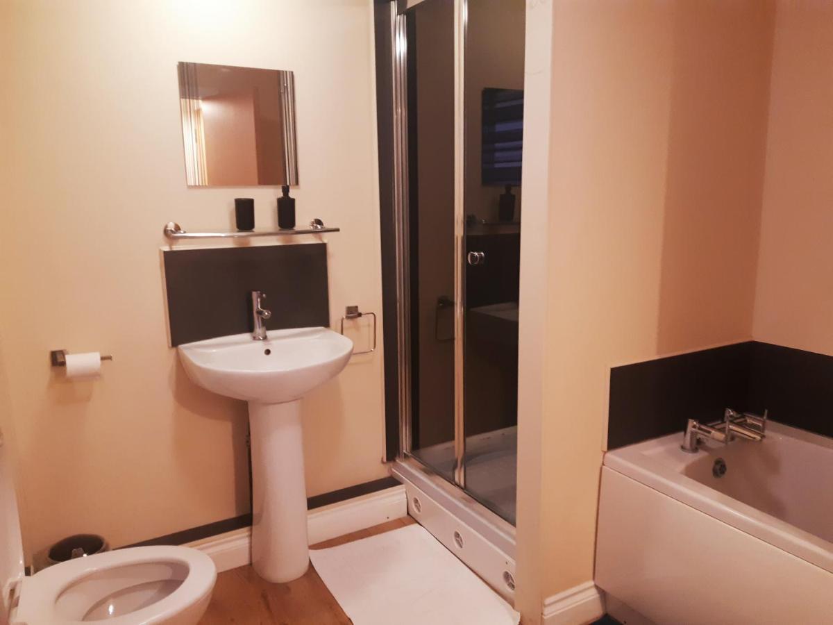 גרייט יארמאות Yarmouth Apartments, Street Permit Parking, Close To Everything, Beach, Pier, Free Wifi מראה חיצוני תמונה