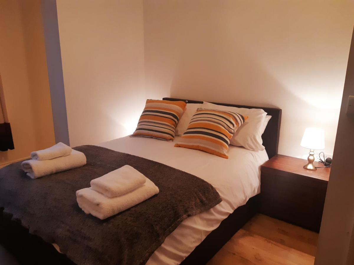 גרייט יארמאות Yarmouth Apartments, Street Permit Parking, Close To Everything, Beach, Pier, Free Wifi מראה חיצוני תמונה