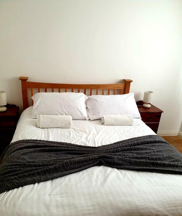 גרייט יארמאות Yarmouth Apartments, Street Permit Parking, Close To Everything, Beach, Pier, Free Wifi מראה חיצוני תמונה
