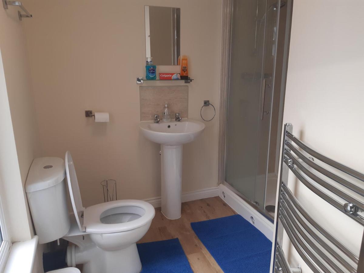 גרייט יארמאות Yarmouth Apartments, Street Permit Parking, Close To Everything, Beach, Pier, Free Wifi מראה חיצוני תמונה